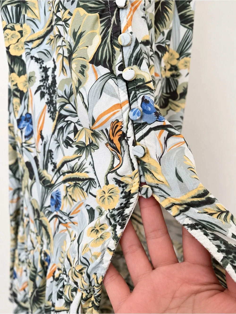 Abercrombie & Fitch XS Tropical Floral Button Front Maxi Dress